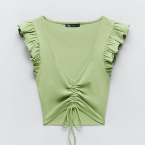 Zara Tops - zara ruffled crop top